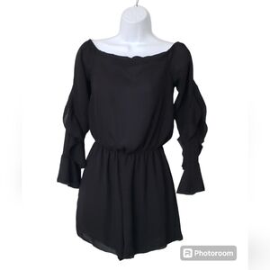 Charlotte Russe Women's Black Long CAPE Sleeve Sheer Romper SZ Large